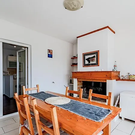 Pet Friendly In Zrnovska Banja