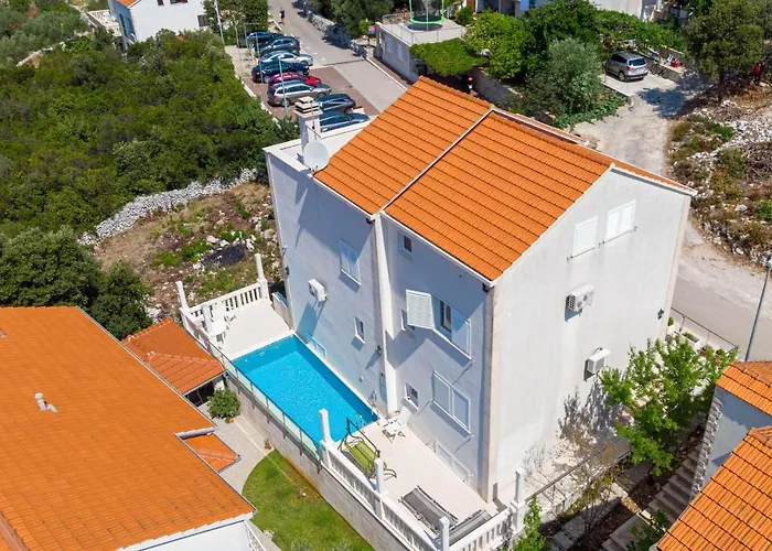Ferienhaus Pet Friendly In Zrnovska Banja Korčula