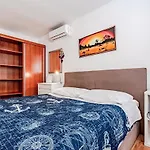 Pet Friendly In Zrnovska Banja Prázdninový dům *