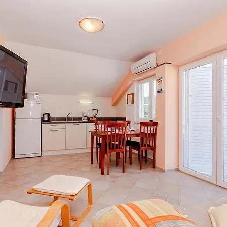 Σπίτι διακοπών Pet Friendly In Zrnovska Banja *